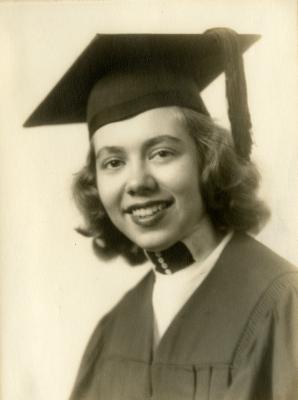 A graduation pic of Mary Lou Norwood in black and white