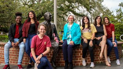 Dean Gale with Florida State students